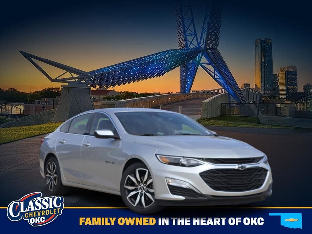 Used 2021 Chevrolet Malibu RS FWD image 1
