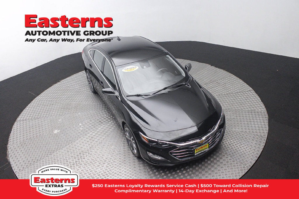 Used 2025 Chevrolet Malibu LT FWD image 4