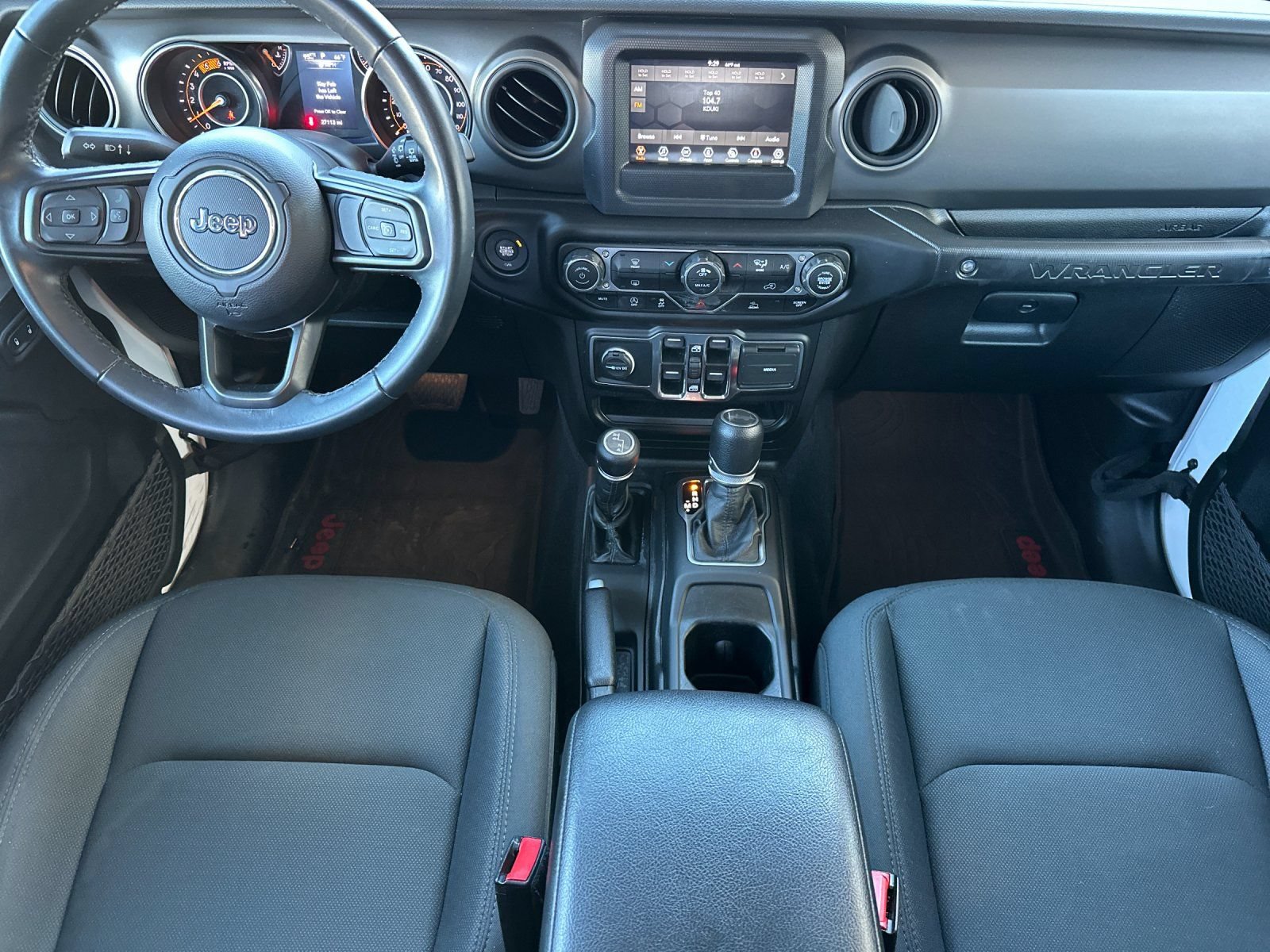 Used 2022 Jeep Wrangler Unlimited Sport AWD/4WD image 12