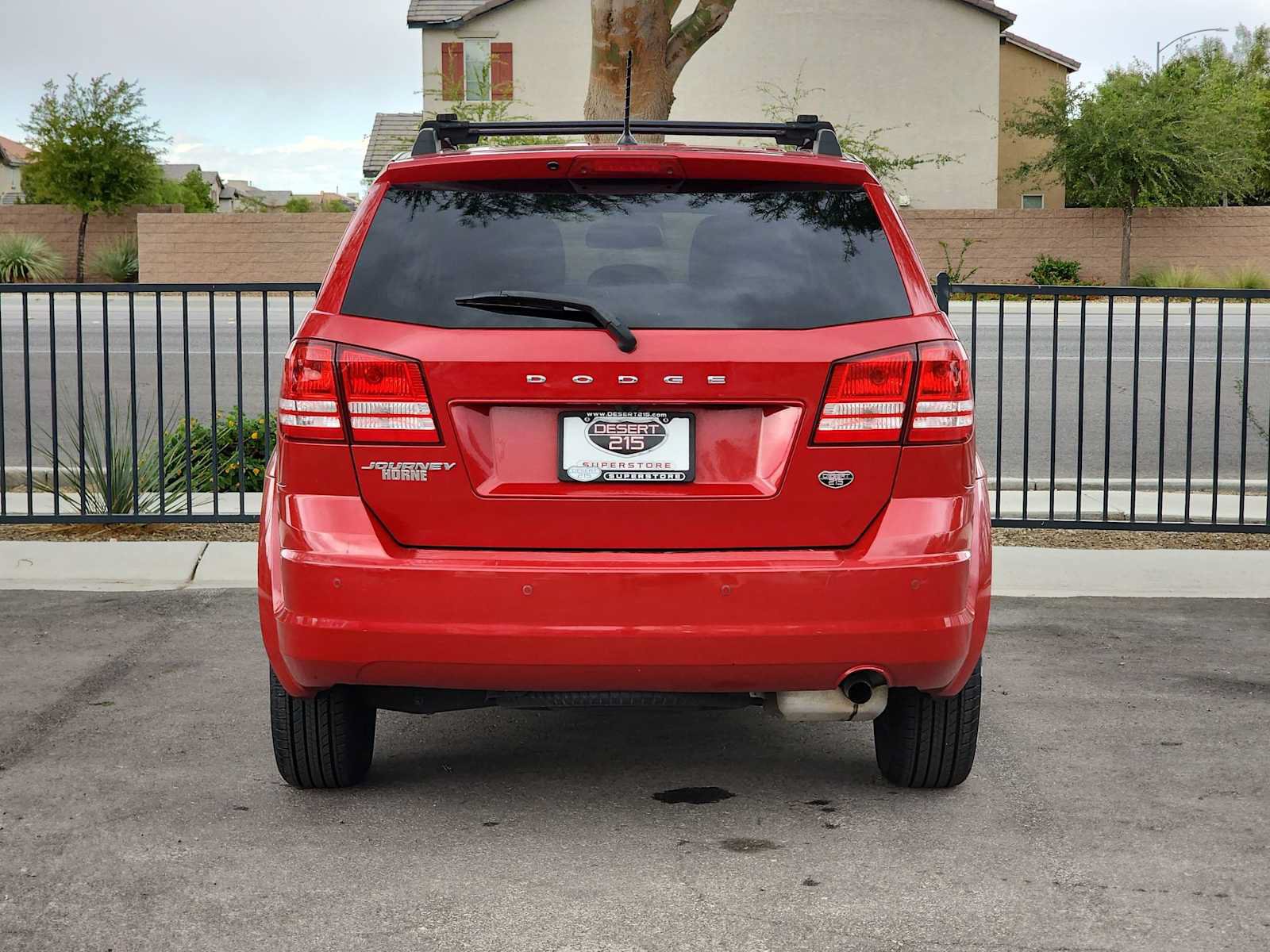 Used 2020 Dodge Journey SE FWD image 7