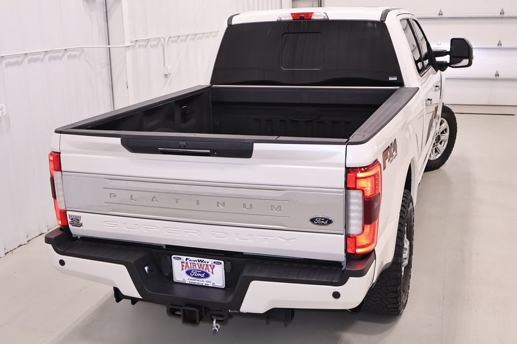 Certified 2017 Ford F350 Platinum w/ Platinum Ultimate Package AWD/4WD image 50