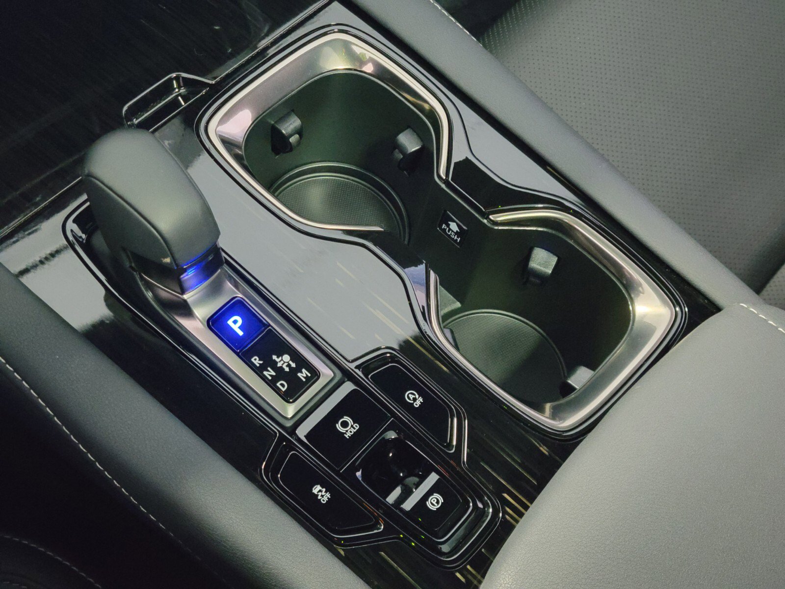 Certified 2025 Lexus RX 350 FWD image 25