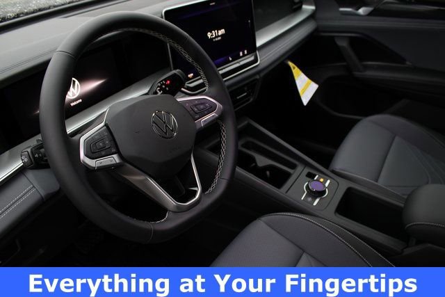 New 2026 Volkswagen Tiguan SE image 2