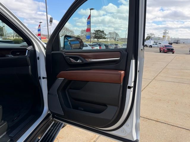 Certified 2023 GMC Yukon Denali Ultimate image 38