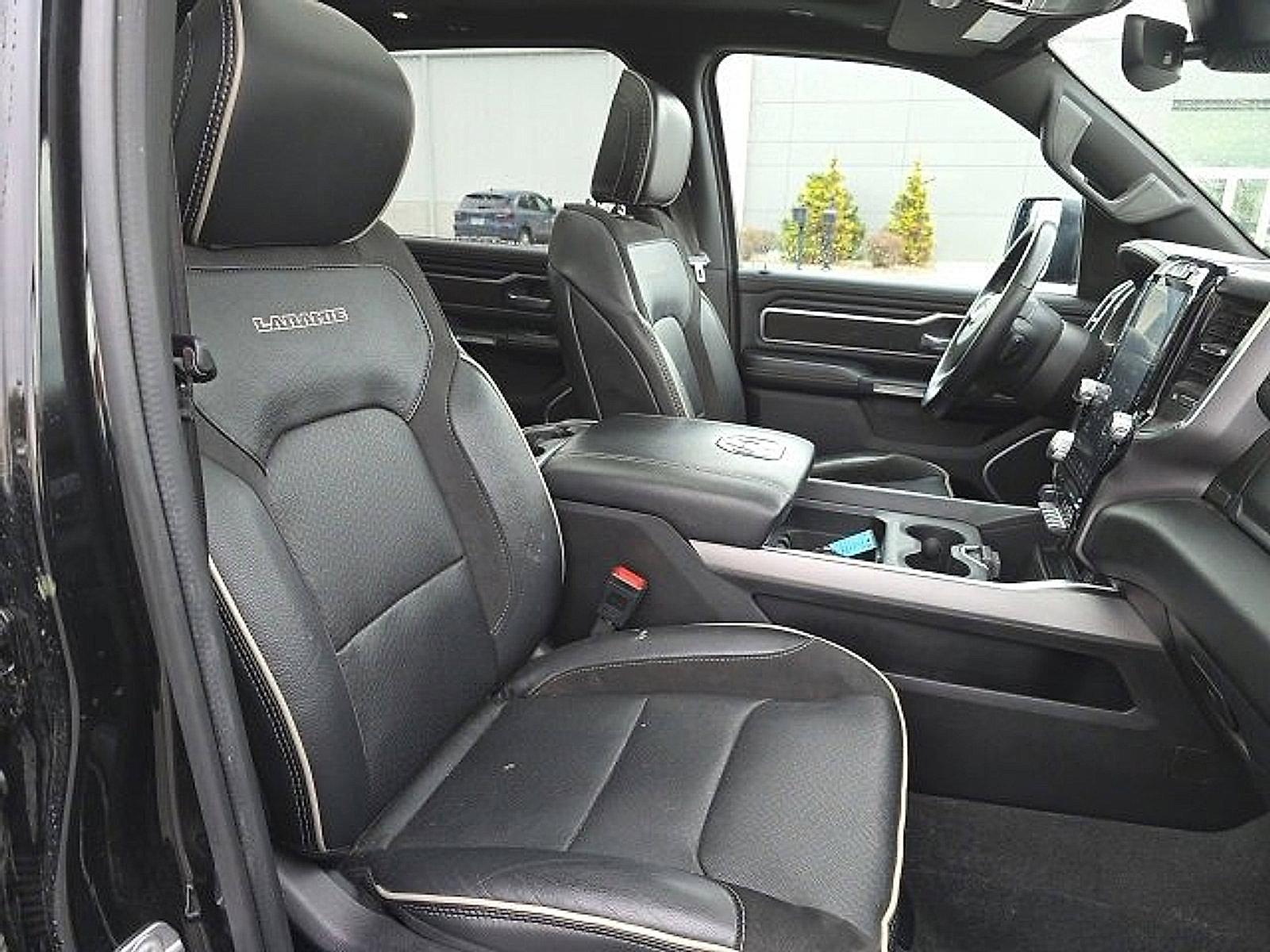 Used 2023 RAM 1500 Laramie image 17