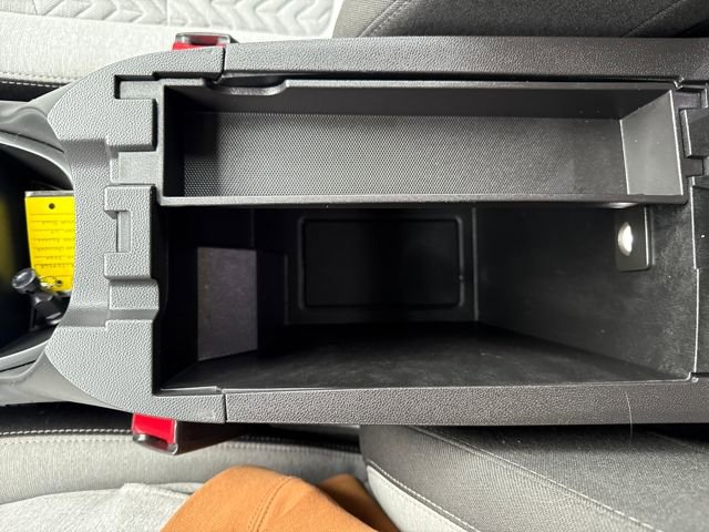 Used 2024 Chevrolet Equinox LT image 25