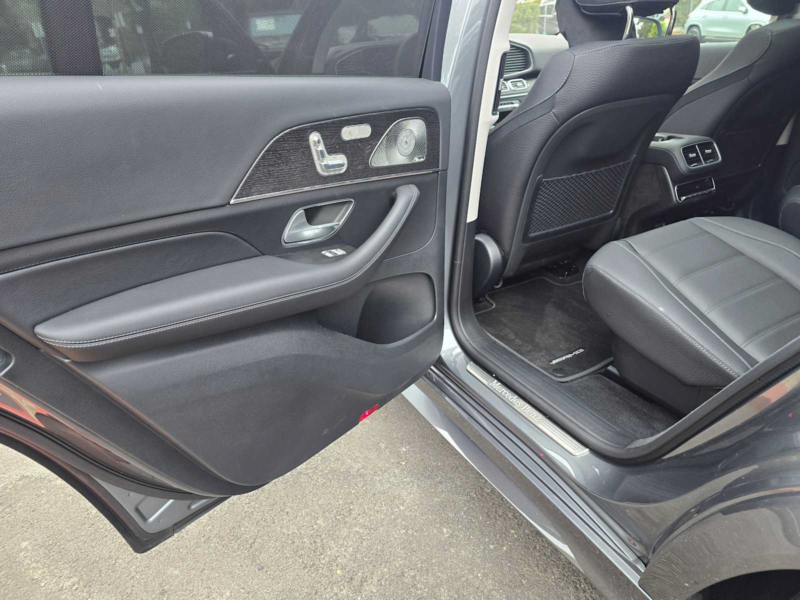 Used 2026 Mercedes-Benz GLS 450 4MATIC image 17