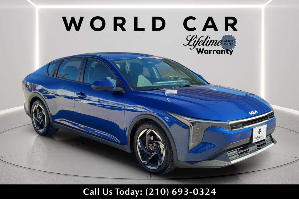 Certified 2025 Kia K4 EX image 1