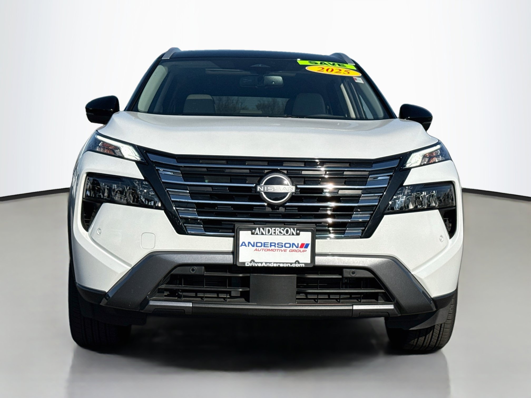 Used 2025 Nissan Rogue SL w/ SL Premium Package AWD/4WD image 2