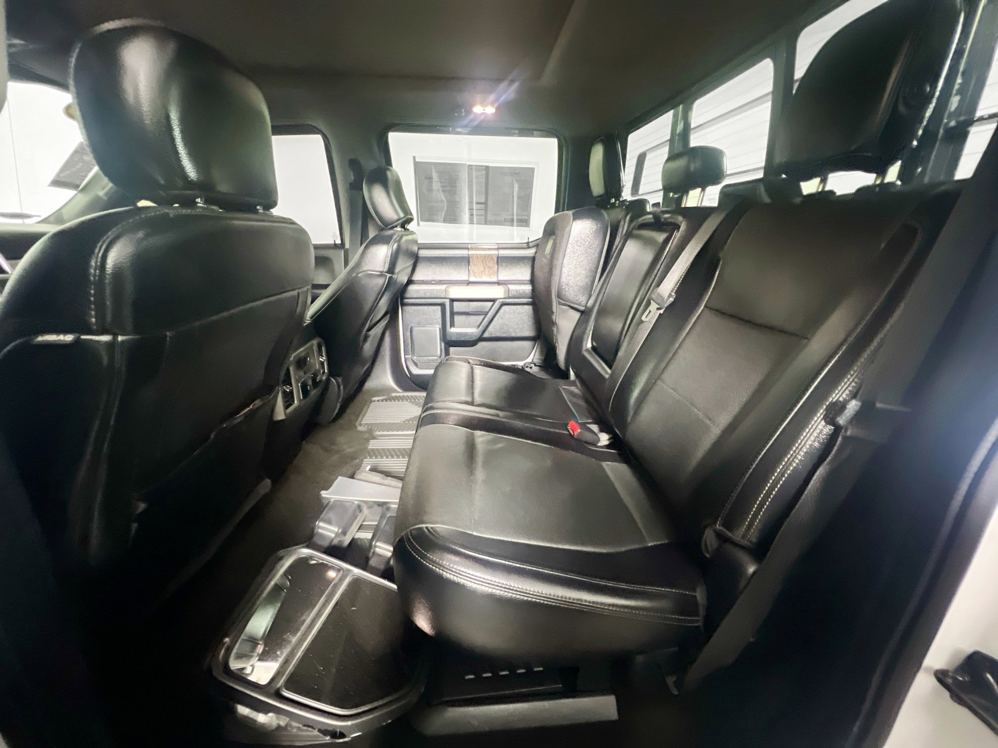 Used 2018 Ford F250 Lariat w/ Lariat Ultimate Package image 27