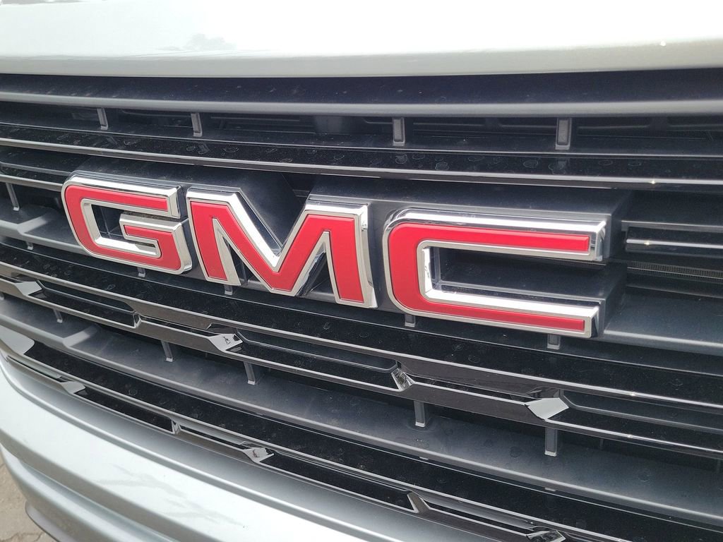 Used 2026 GMC Sierra 1500 Elevation w/ Preferred Package image 9