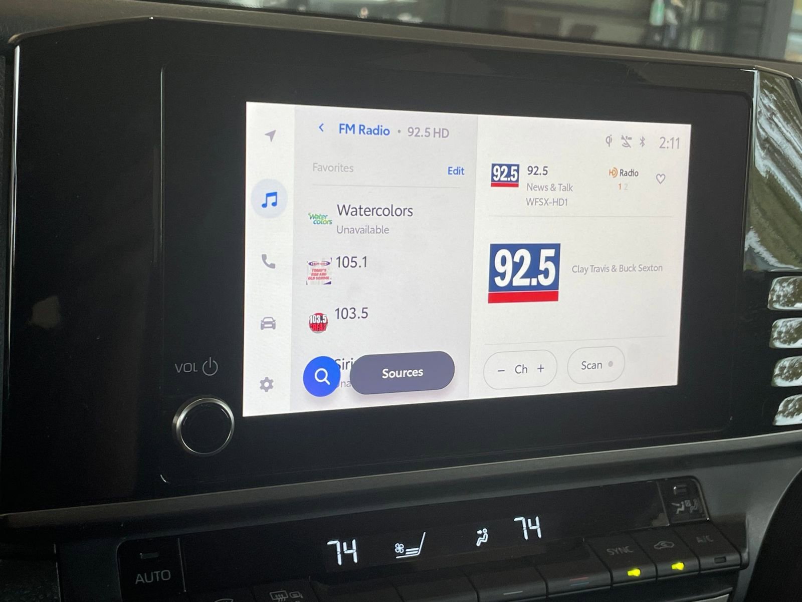 Used 2025 Toyota Camry LE image 21