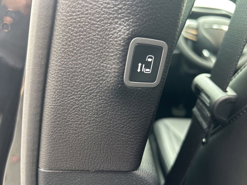 New 2026 Chrysler Pacifica Select image 33