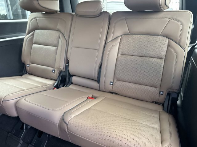 New 2027 Lincoln Navigator L Black Label AWD/4WD image 16