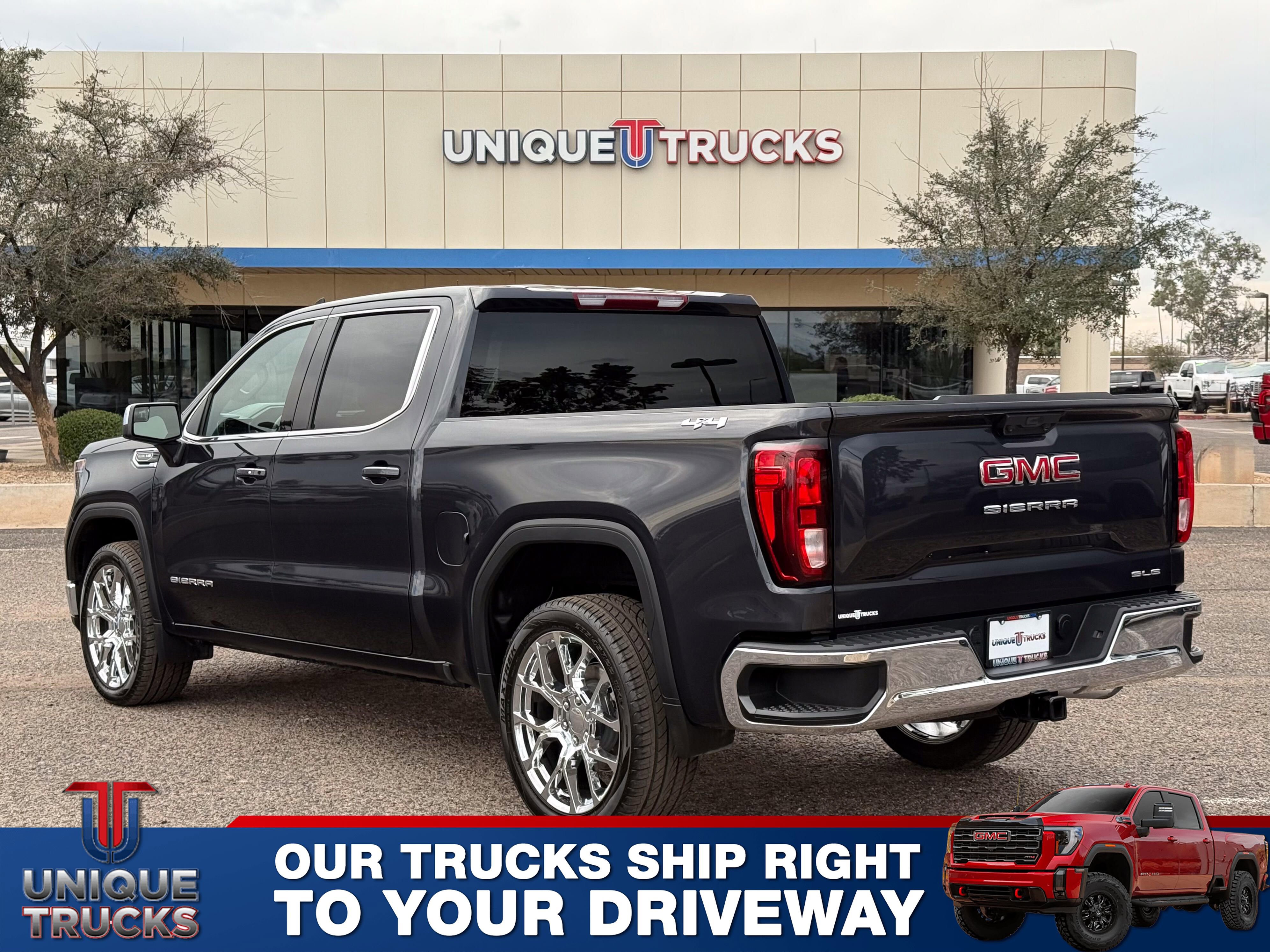 Used 2024 GMC Sierra 1500 SLE image 8