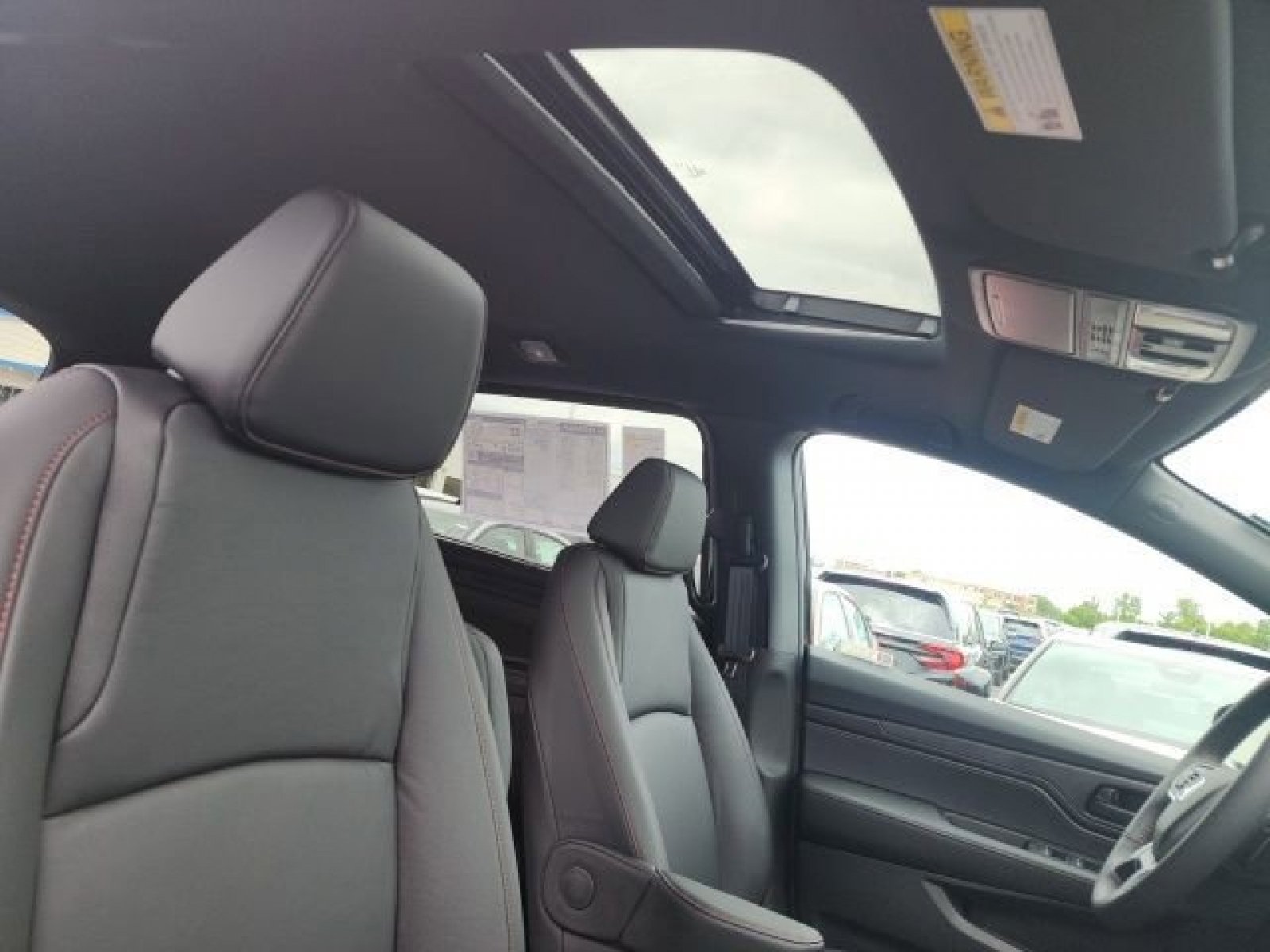 Used 2026 Honda Odyssey Sport-L image 6