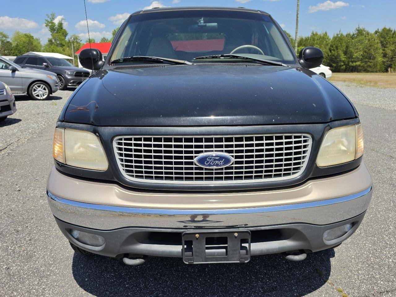 Used 1999 Ford Expedition XLT AWD/4WD image 19