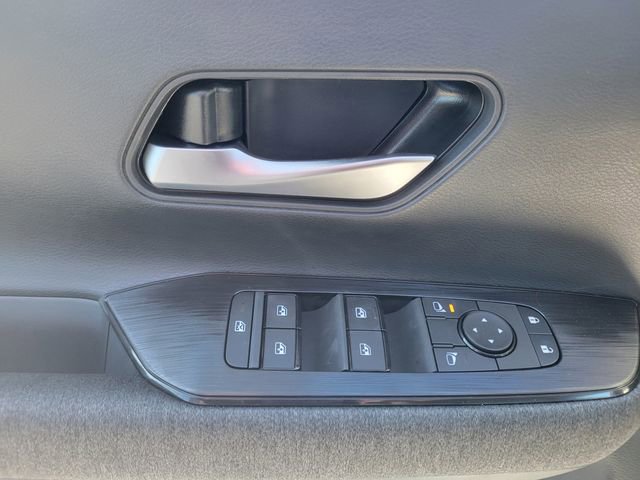 New 2026 Nissan Kicks SV image 15
