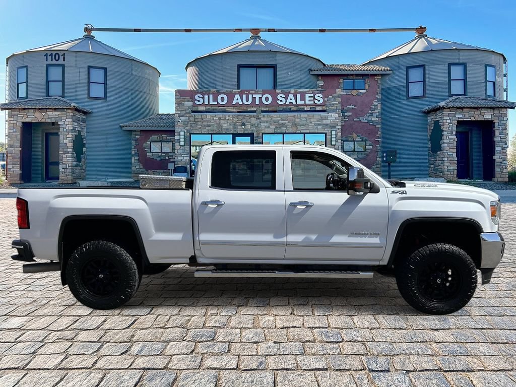 Used 2019 GMC Sierra 3500 SLT AWD/4WD image 6