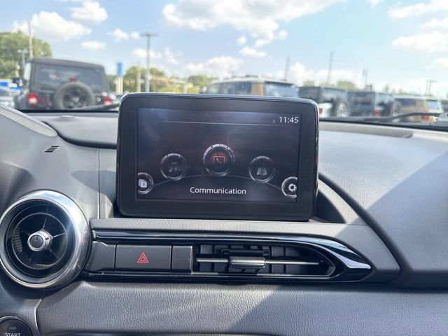 Used 2023 MAZDA MX-5 Miata Grand Touring RWD image 17