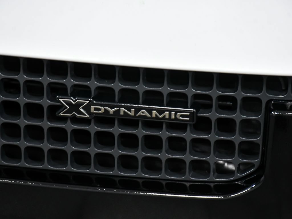 Used 2023 Land Rover Defender 90 X-Dynamic SE AWD/4WD image 74