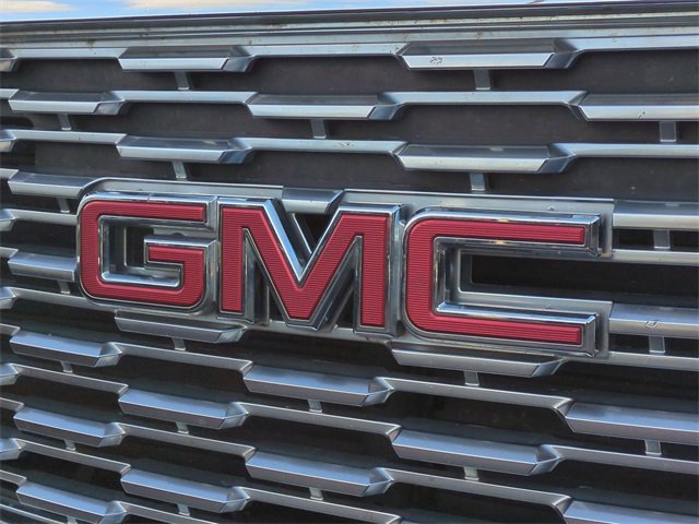 Used 2019 GMC Yukon XL Denali w/ Denali Ultimate Package image 32