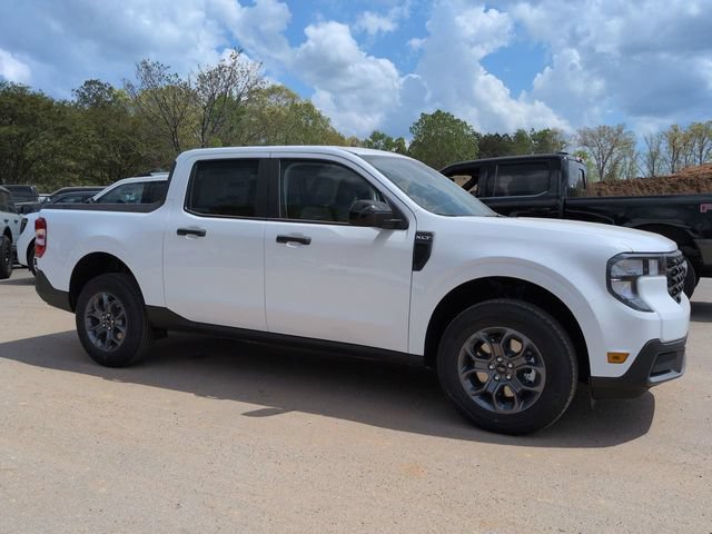 New 2026 Ford Maverick XLT w/ XLT Luxury Package FWD image 2