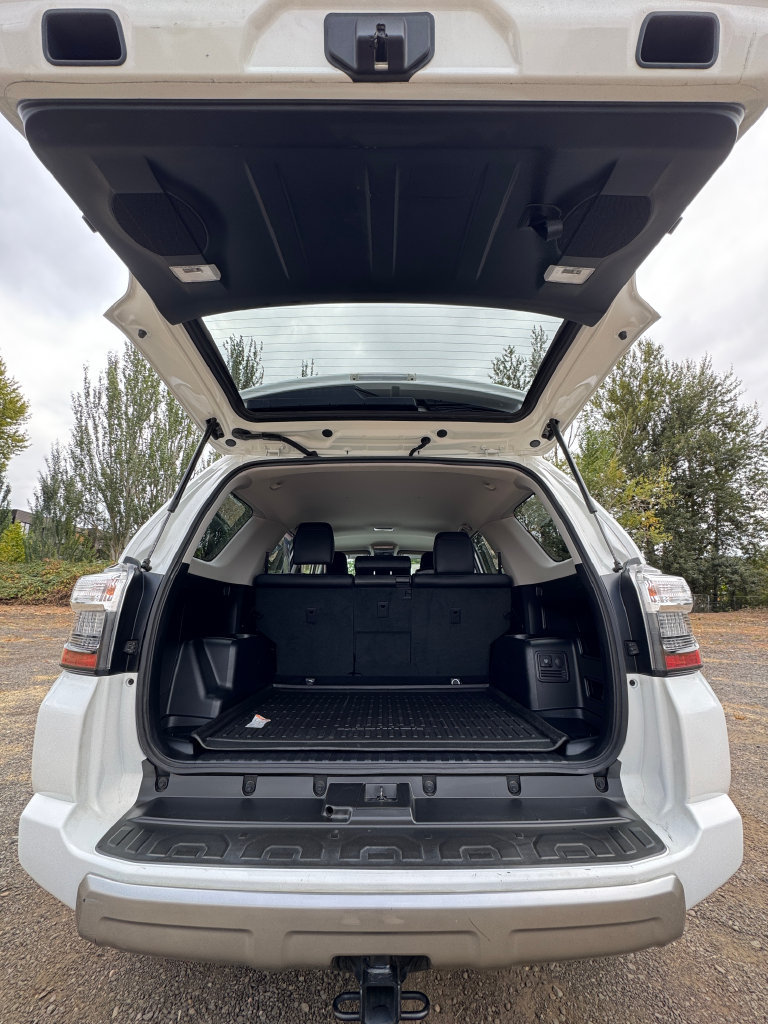 Used 2024 Toyota 4Runner TRD Off-Road Premium AWD/4WD image 9