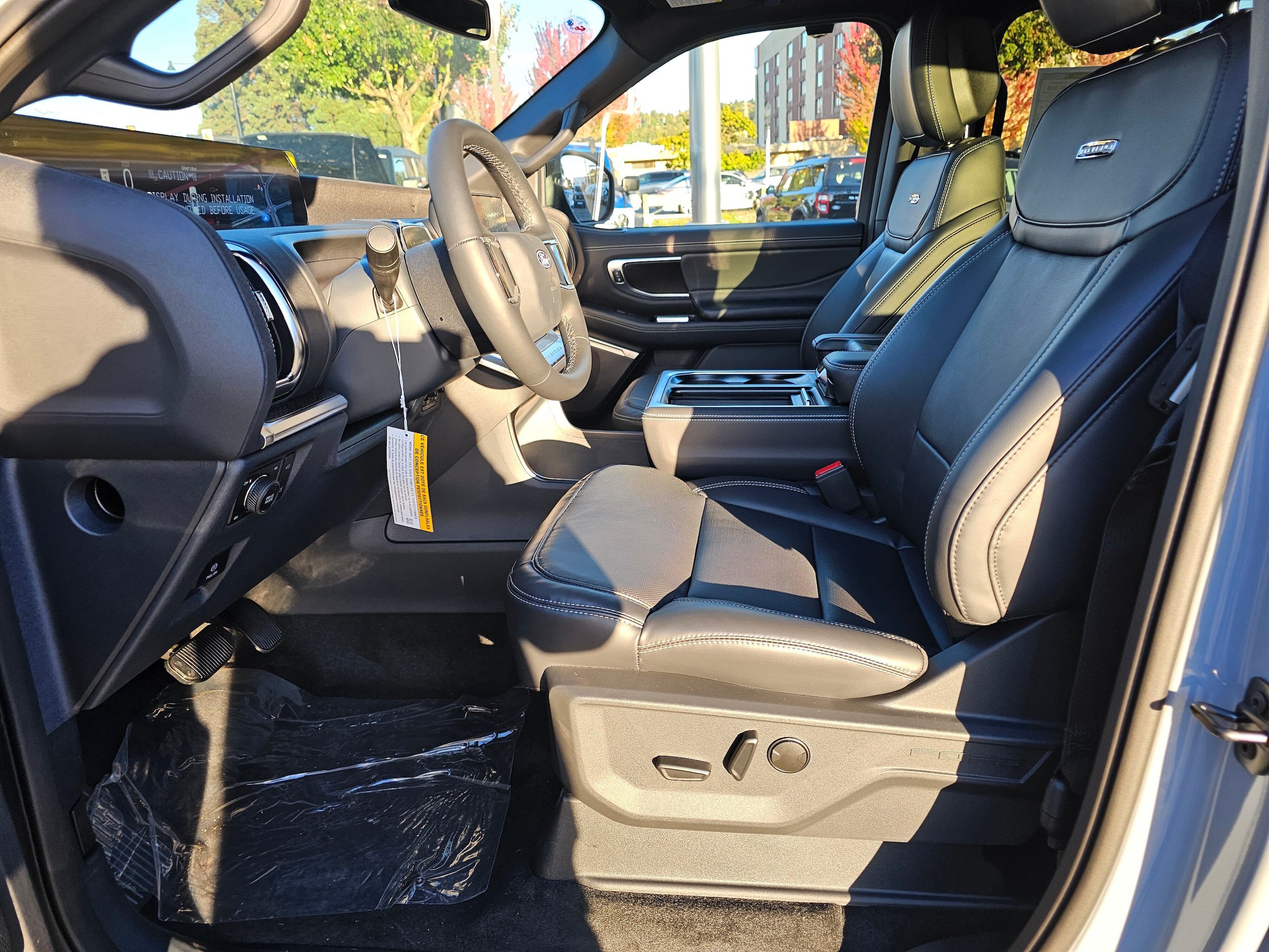 New 2027 Ford Expedition Max Platinum w/ Stealth Performance Package AWD/4WD image 17