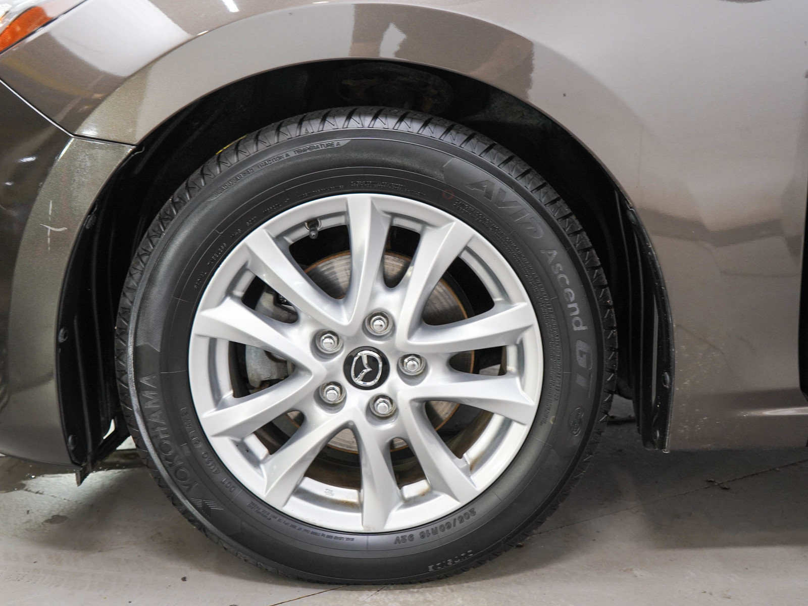 Used 2015 MAZDA MAZDA3 i Touring FWD image 27