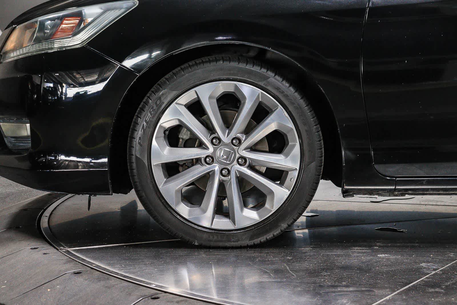 Used 2013 Honda Accord Sport image 9