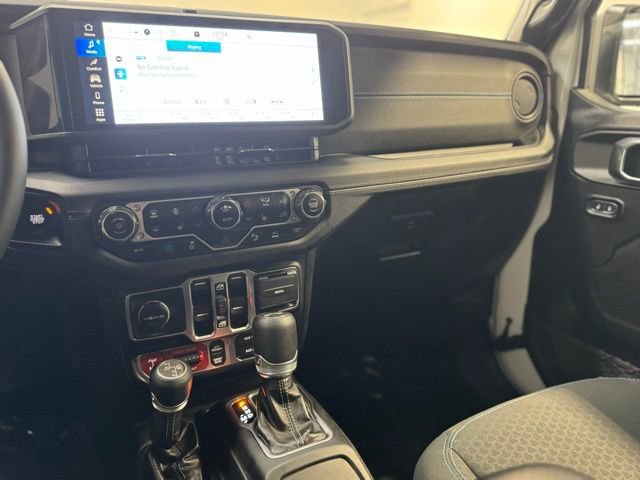 Used 2025 Jeep Wrangler Unlimited Rubicon 4xe w/ Safety Group image 17