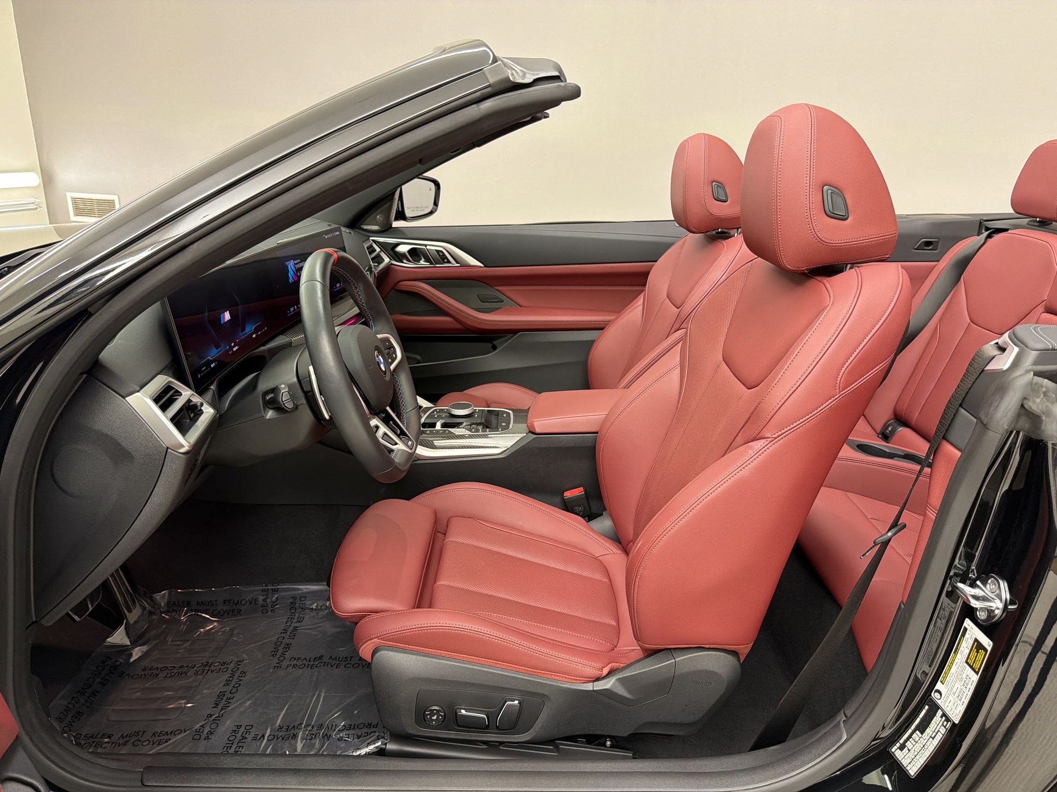 Certified 2025 BMW M440i Convertible w/ Premium Package RWD image 5