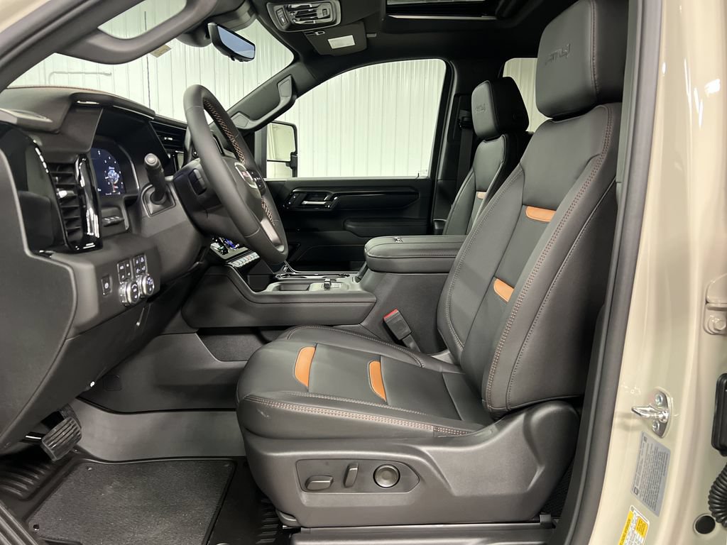 New 2026 GMC Sierra 2500 AT4 w/ AT4 Premium Plus Package AWD/4WD image 12