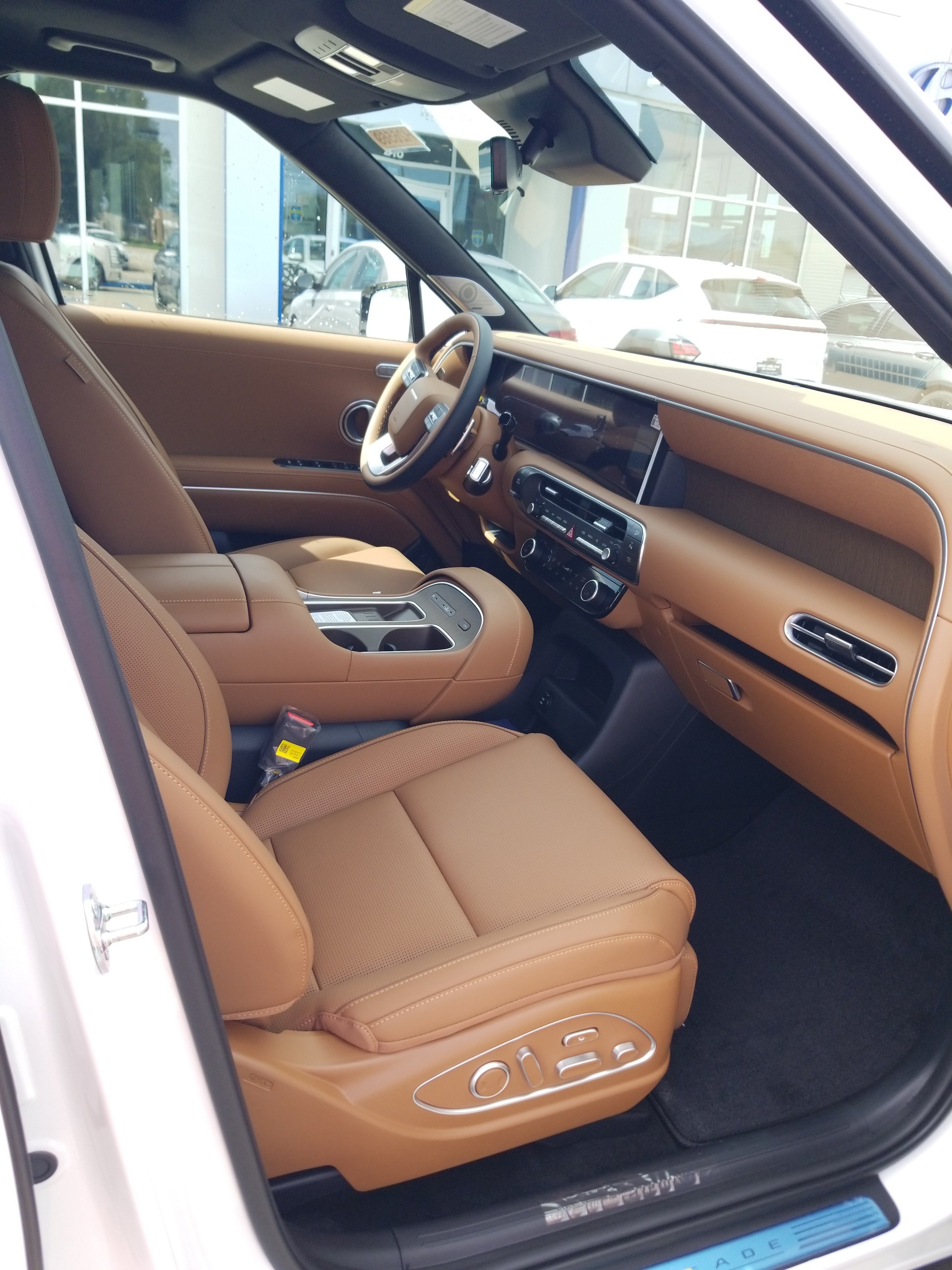 New 2026 Hyundai Palisade Calligraphy AWD/4WD image 16