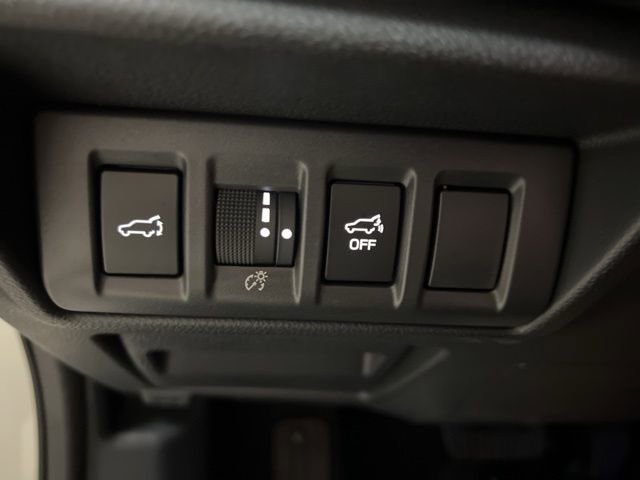 Certified 2025 Subaru Outback Limited image 47