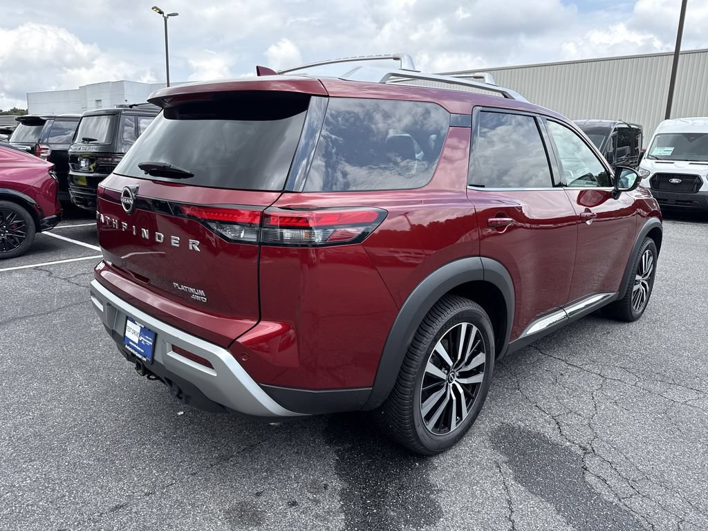 Used 2023 Nissan Pathfinder Platinum AWD/4WD image 7
