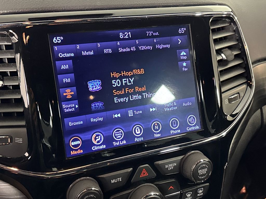 Used 2020 Jeep Grand Cherokee Altitude image 17