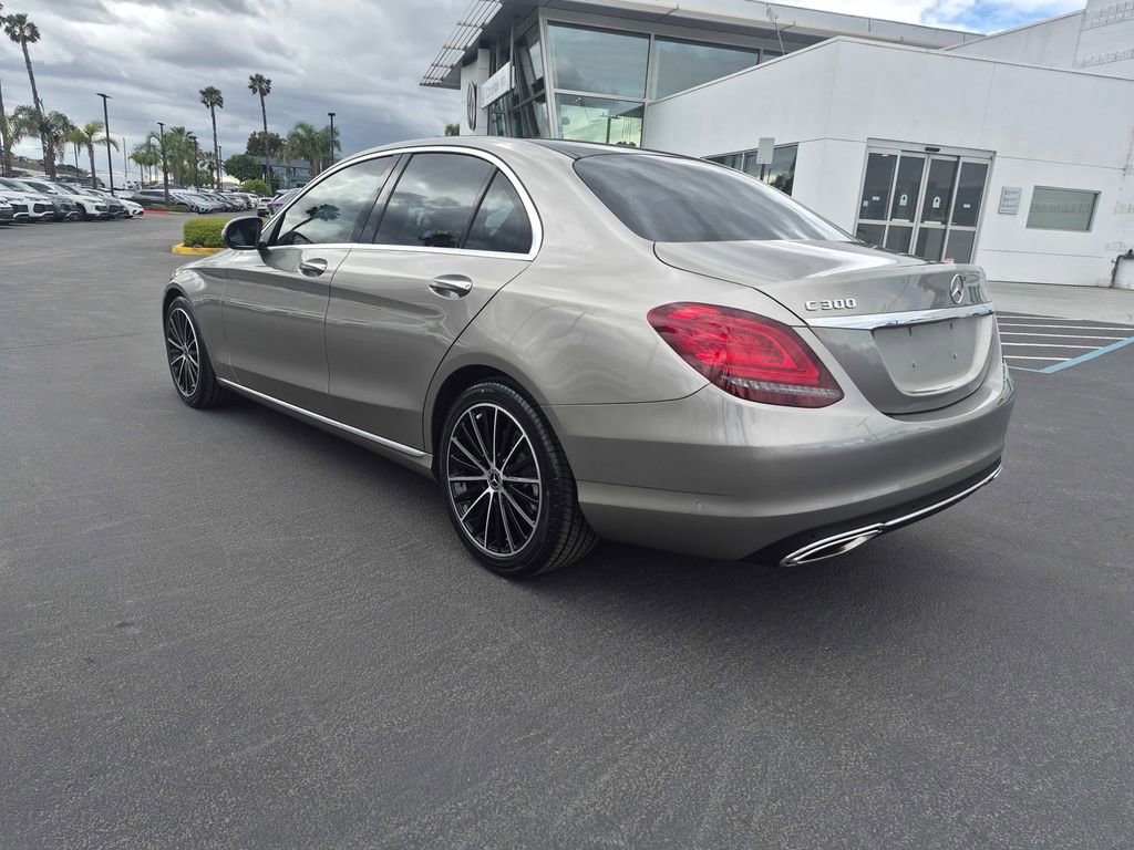 Used 2021 Mercedes-Benz C 300 Sedan w/ Premium Package image 4