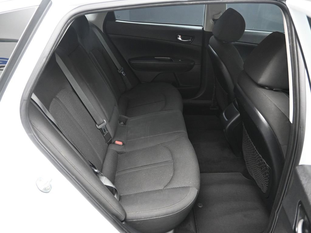 Certified 2020 Kia Optima LX FWD image 33