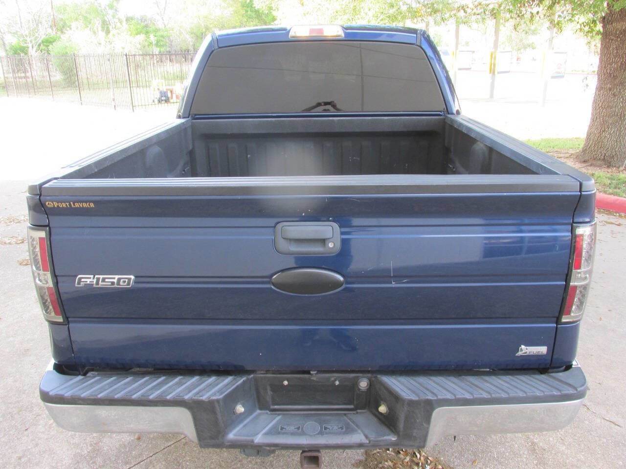 Used 2010 Ford F150 Lariat image 6