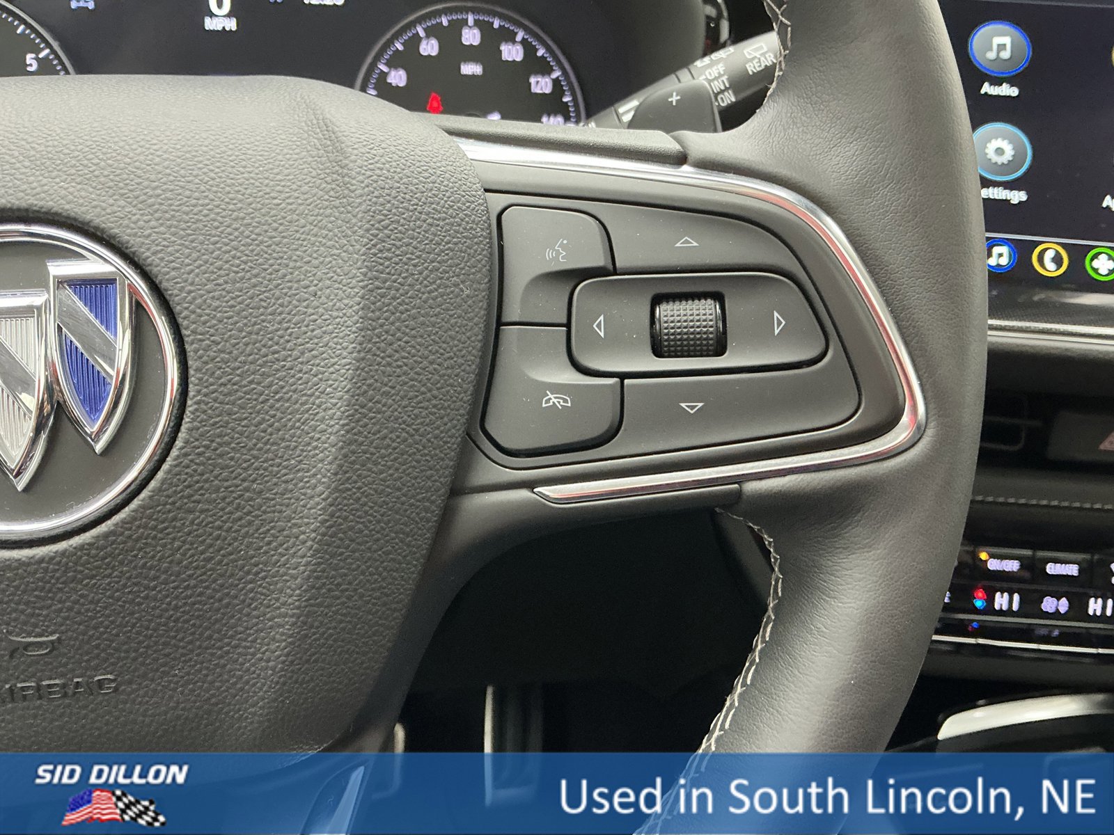 Used 2023 Buick Envision Essence w/ Sport Touring Package image 10