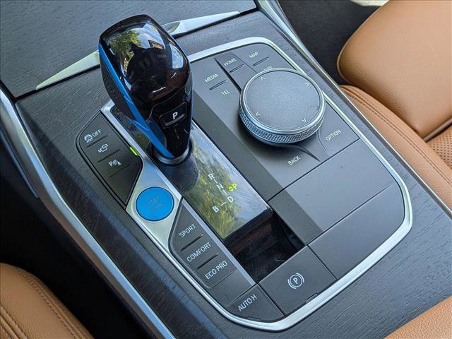 Certified 2023 BMW i4 eDrive35 w/ Premium Package image 12