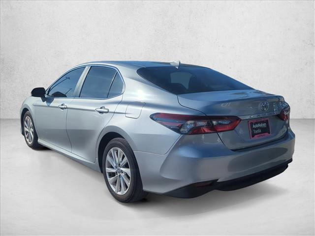 Used 2023 Toyota Camry LE image 5