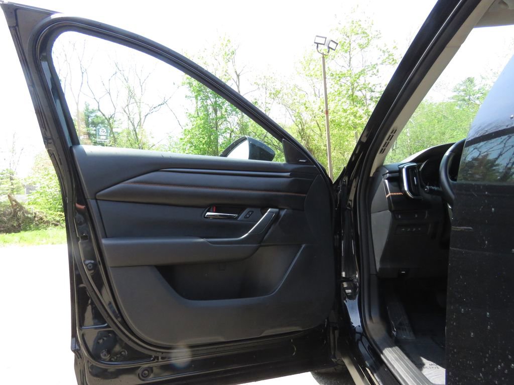 Used 2023 MAZDA CX-50 AWD 2.5 S w/ Cargo Package image 9