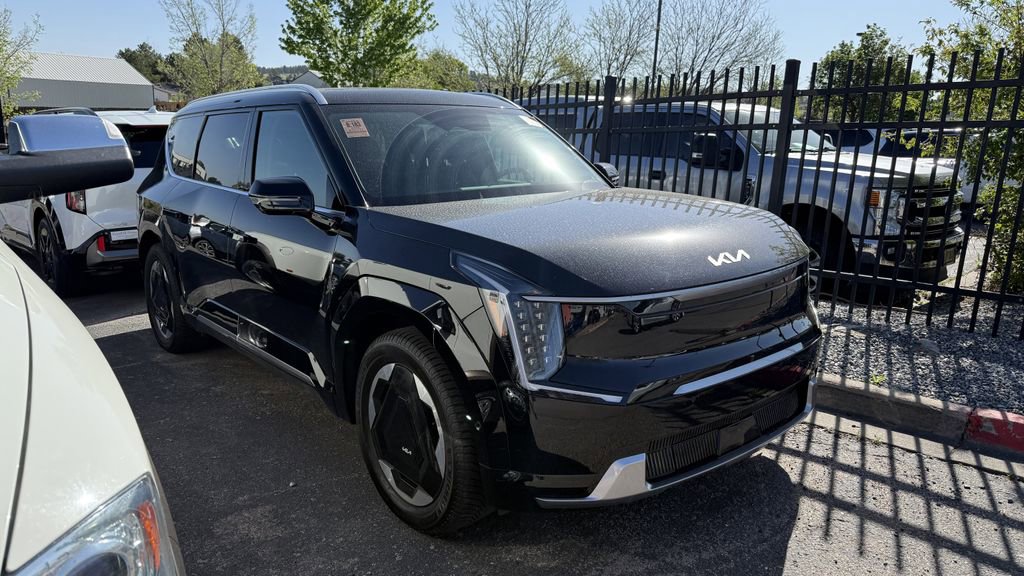 Used 2025 Kia EV9 Land
