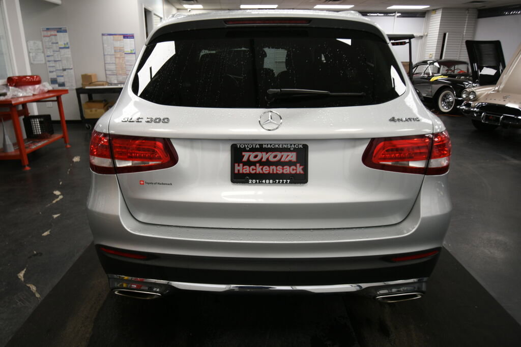 Used 2019 Mercedes-Benz GLC 300 4MATIC image 6