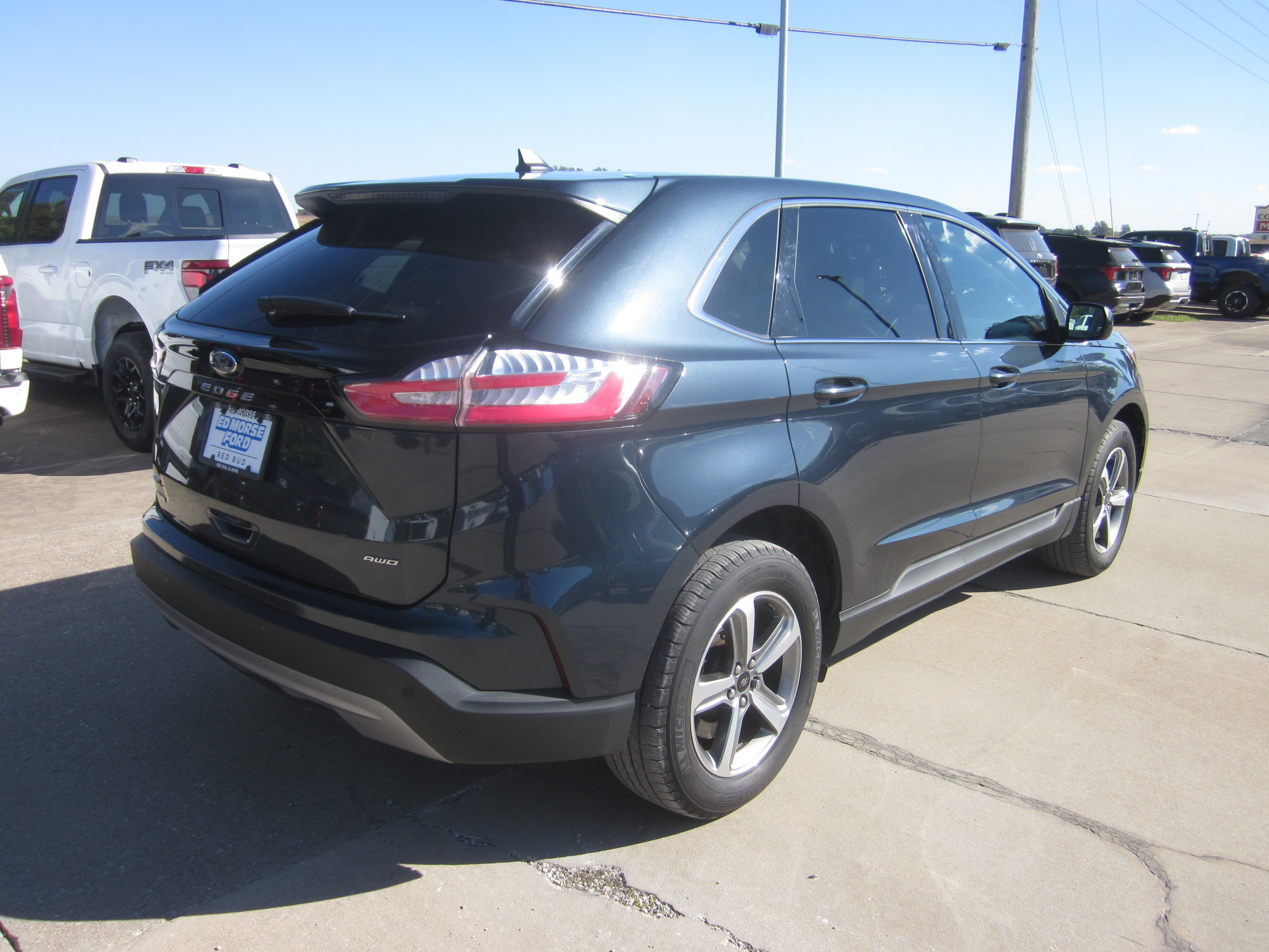 Used 2024 Ford Edge SEL w/ Convenience Package AWD/4WD image 6