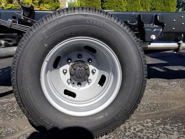 New 2026 Ford F350 XL image 28