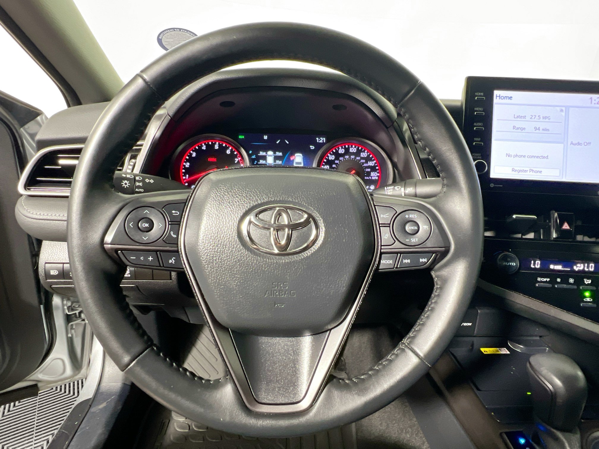 Used 2024 Toyota Camry XSE FWD image 17
